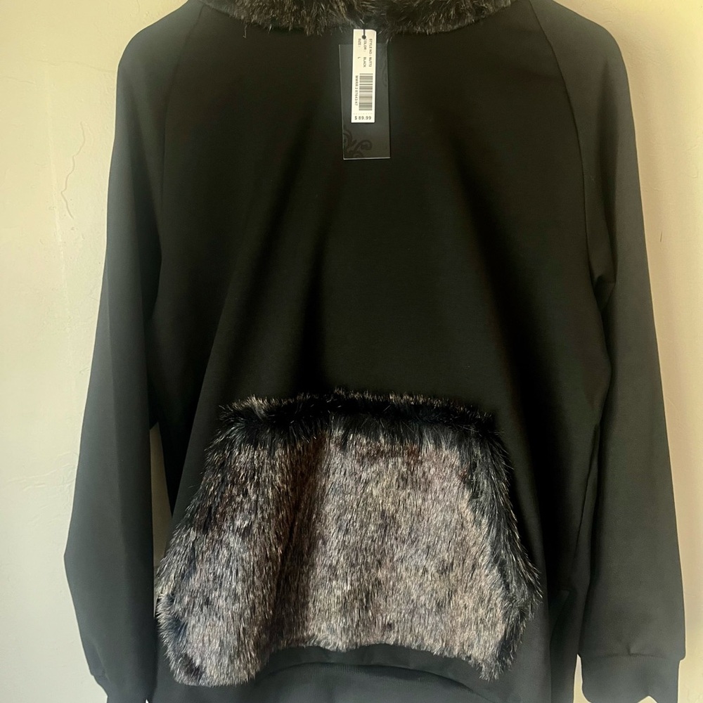 Black Faux Fur-Trim Hoodie - Women